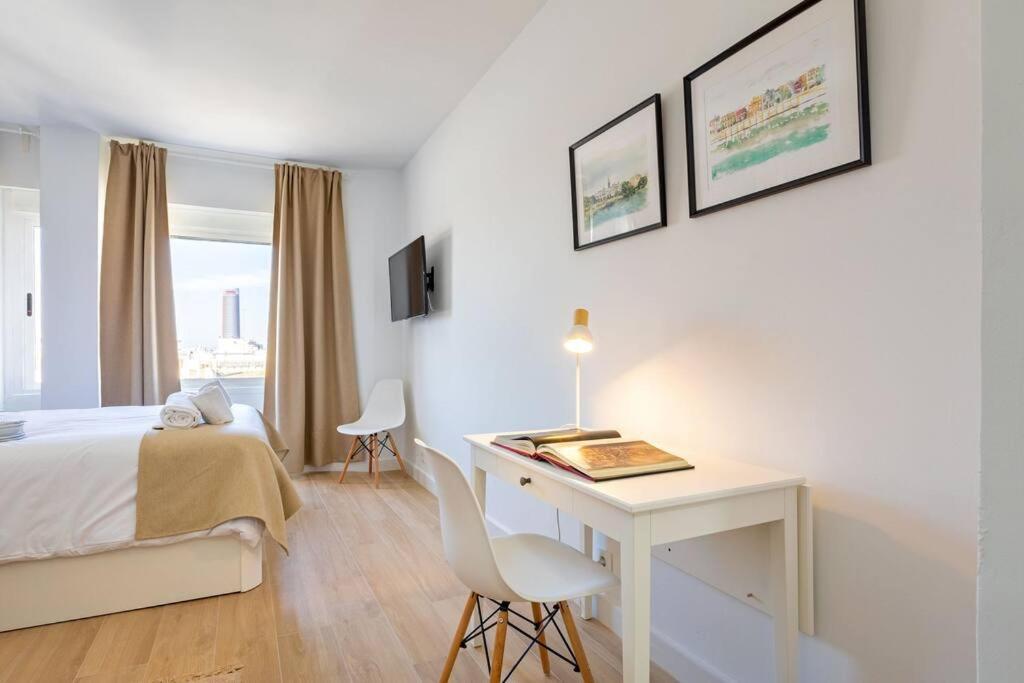 New Suite Reformada Con Excelente Ubicacion Севилья Экстерьер фото