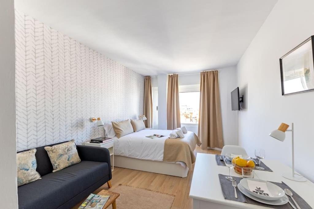 New Suite Reformada Con Excelente Ubicacion Севилья Экстерьер фото